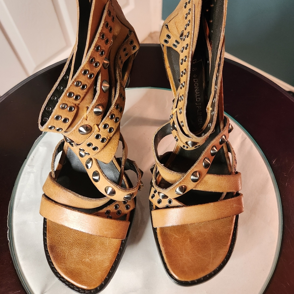 Donald Pliner Lisa Brown Leather Zip Up Gladiator High Heel Shoes Women's 8 M